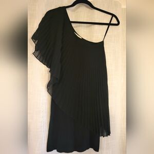 Staring at Stars One Shoulder Bodycon Pleated Black Minidress